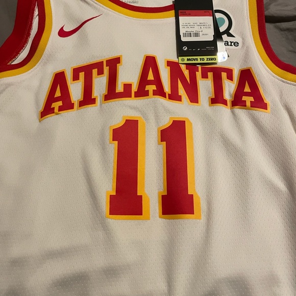 2021 Trae Young jersey. Size L. Never worn with tags on - Picture 2 of 2